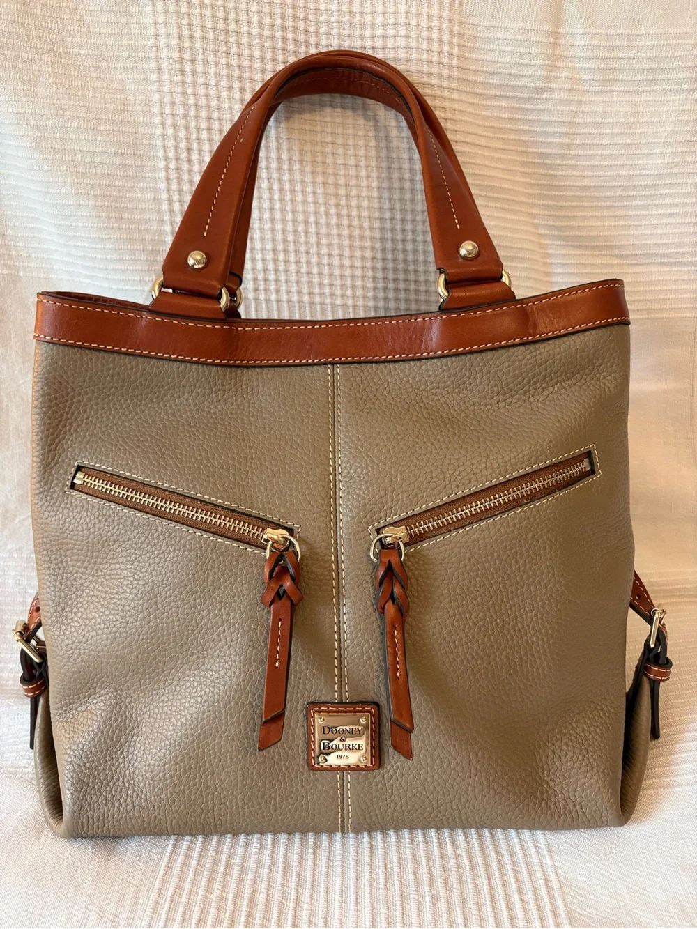 Dooney & Bourke Pebble Grain Small Sara Bag - Elephant